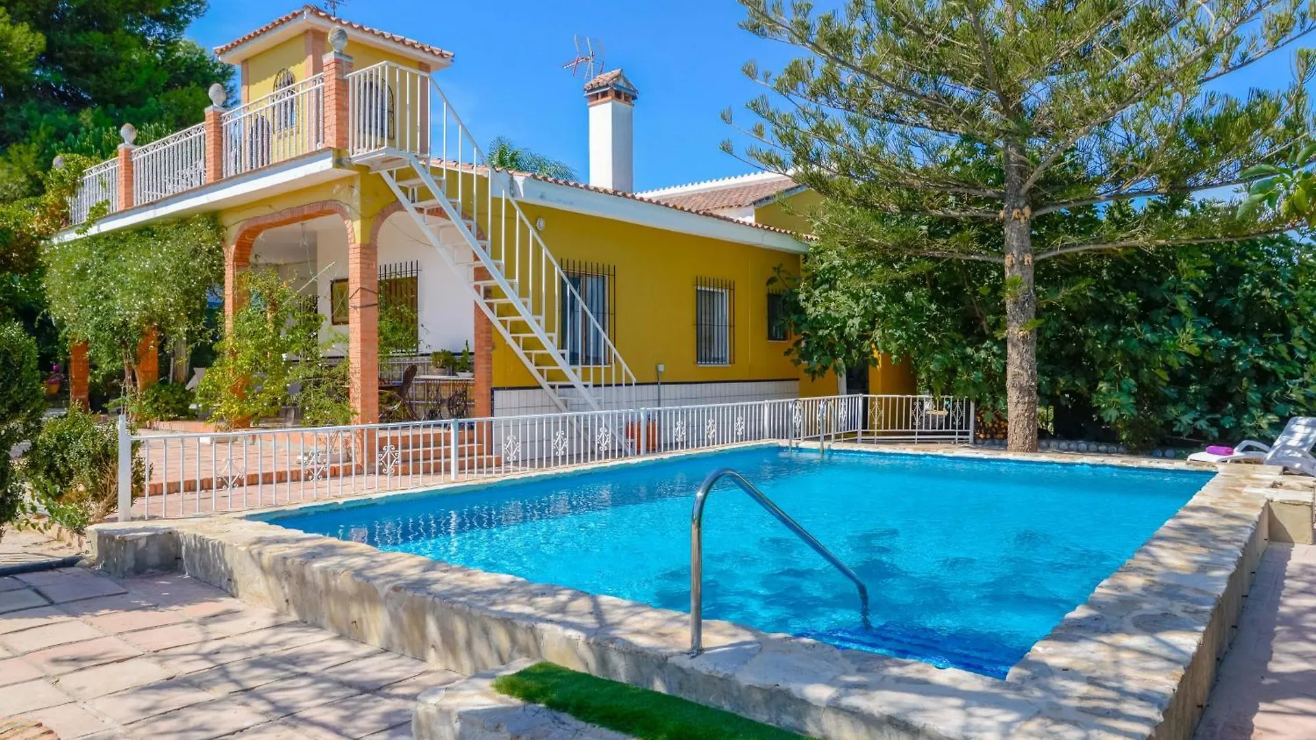 Villa Maria By Solymar Holiday contacts